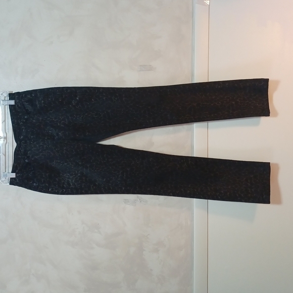 Liverpool Black with Gold Cheetah Print John Lennon and Paul McCartney Size 4